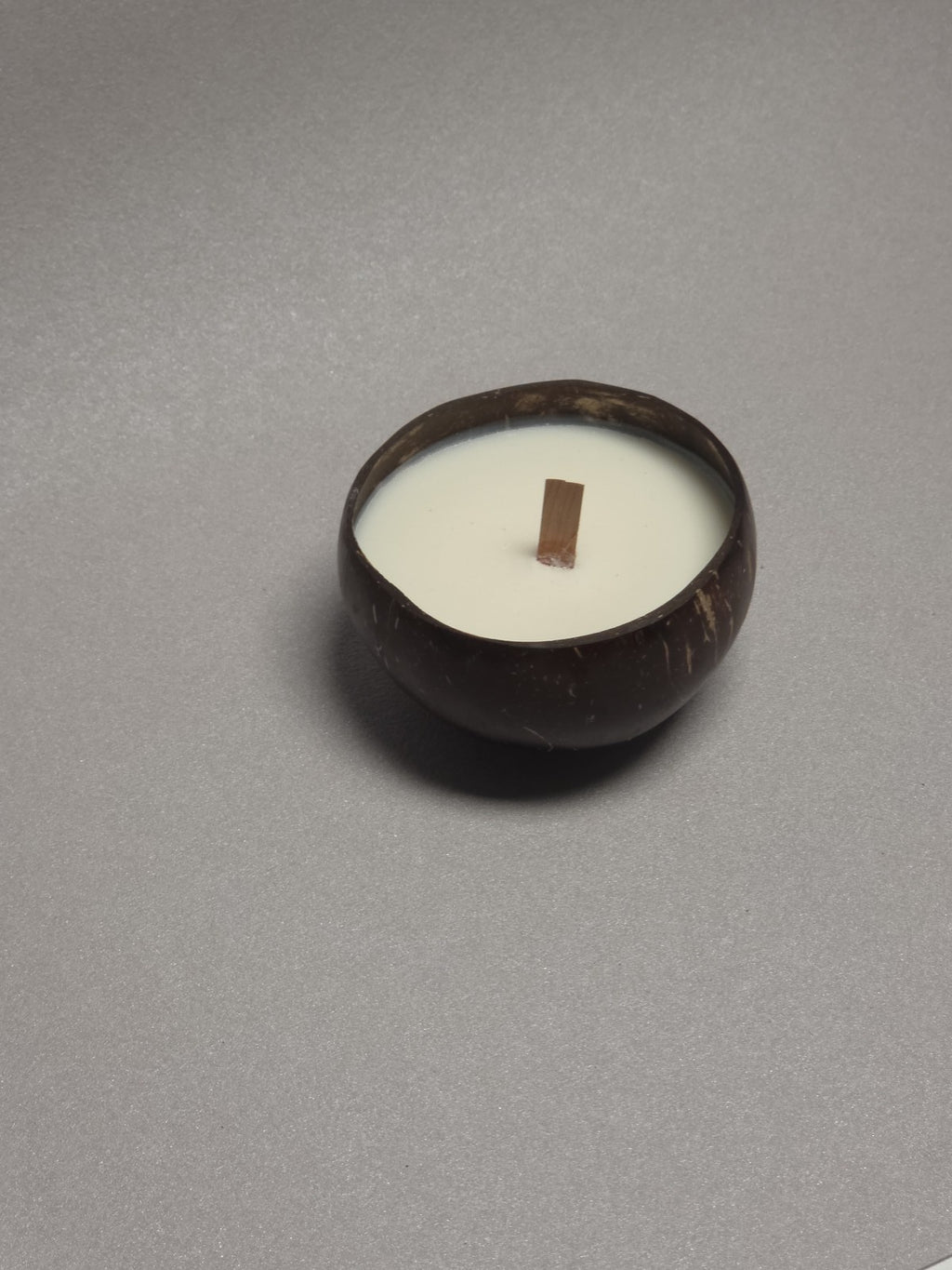 Coconut Shell Soy Wax Candle Wooden Wick Natural Home Decor